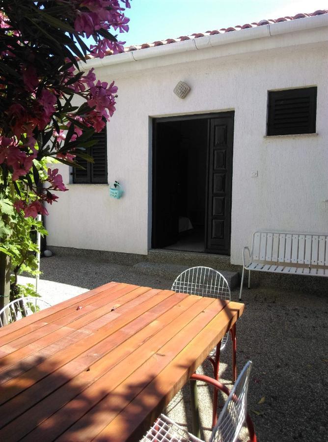 Apartmani Vrzic Baška Екстериор снимка