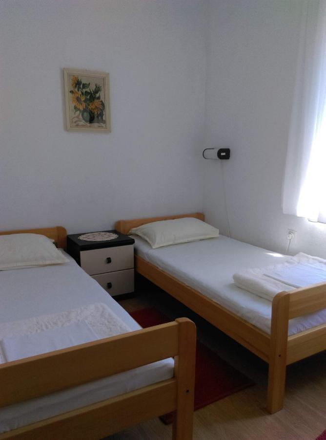 Apartmani Vrzic Baška Екстериор снимка