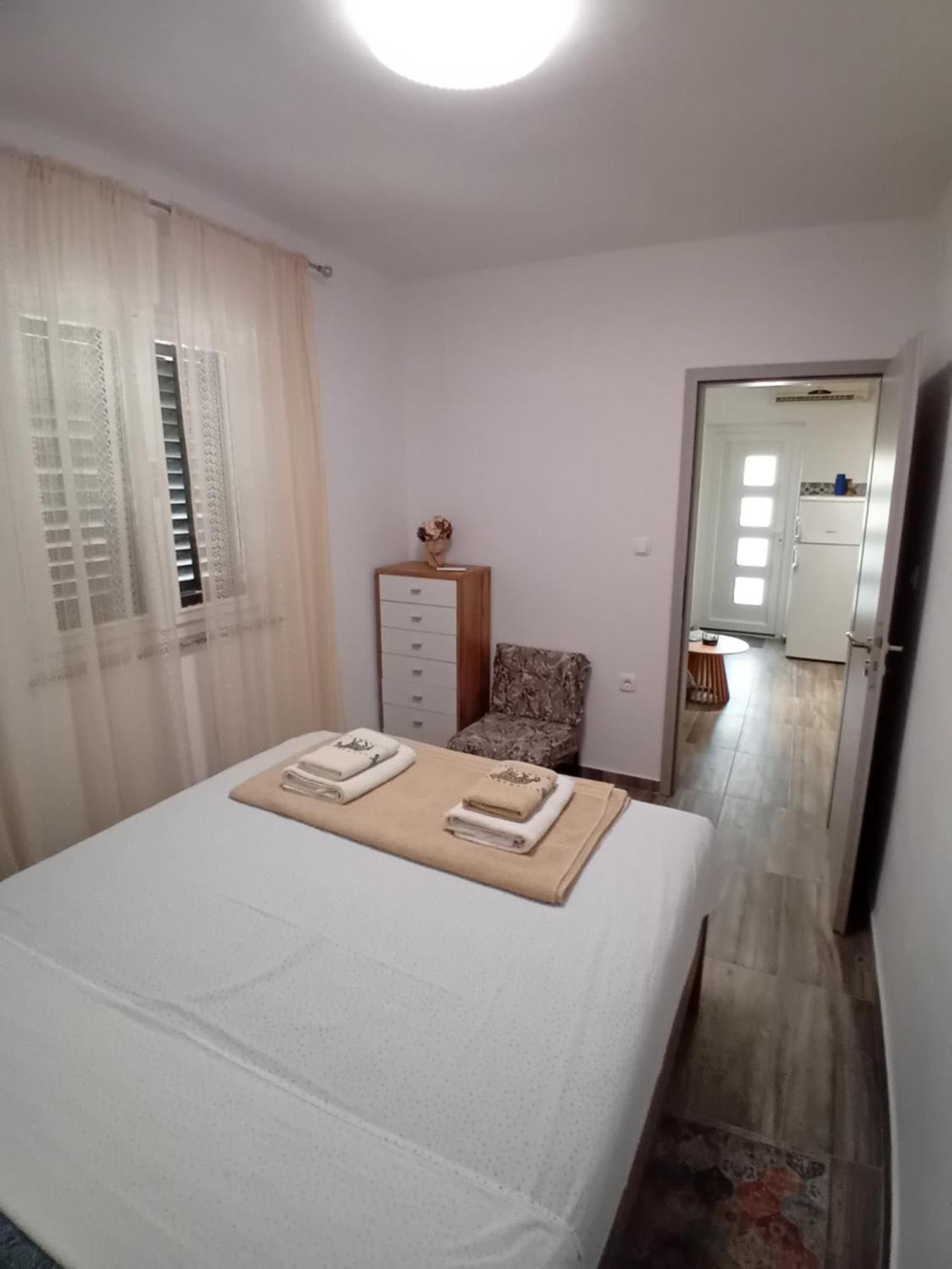 Apartmani Vrzic Baška Екстериор снимка